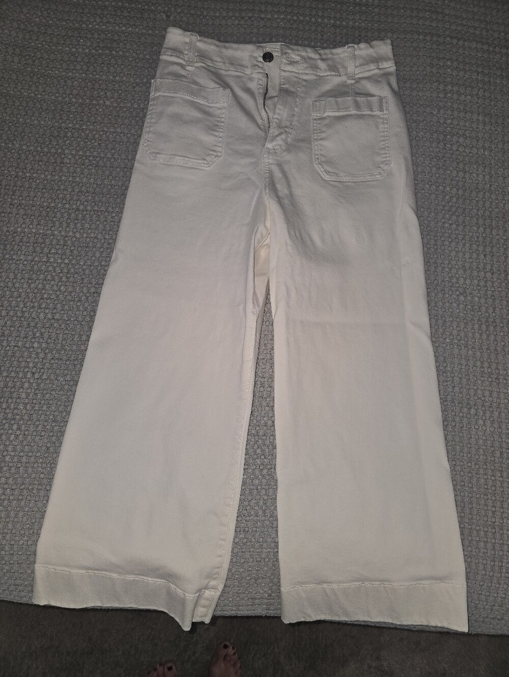 Women's Wide Leg Crop Jeans - White